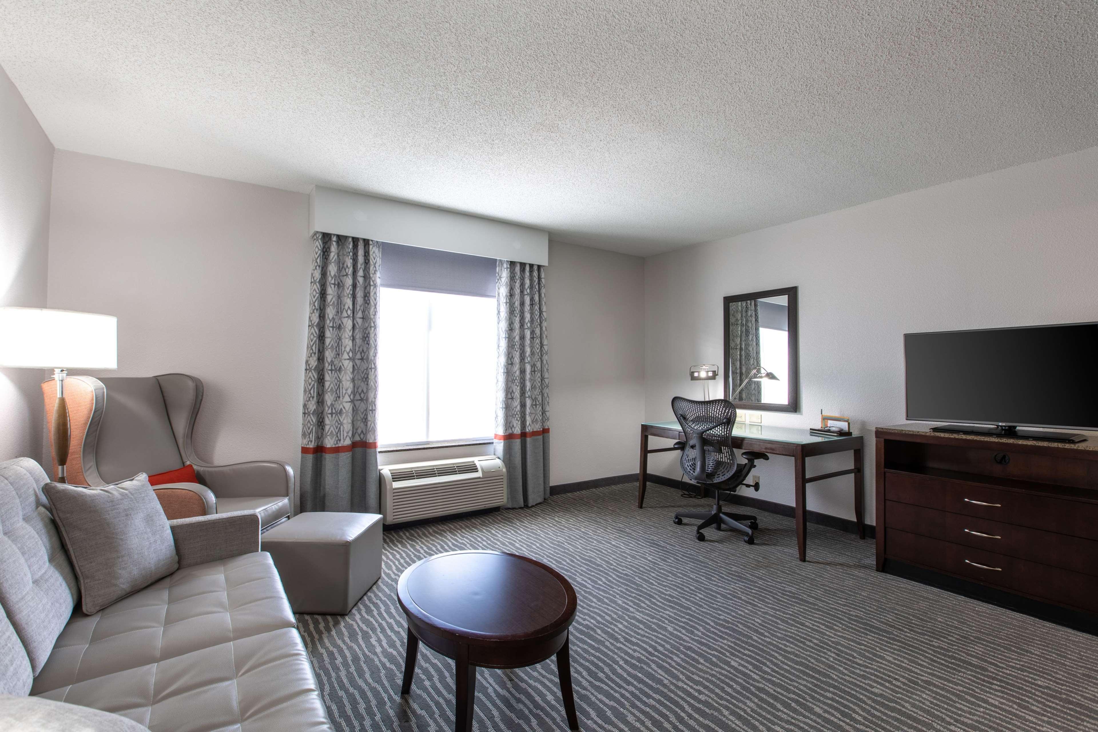 Hilton Garden Inn Lynchburg Exterior foto